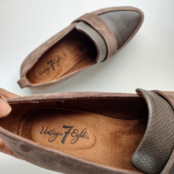 Vintage 7 eight Shoes - VINTAGE 7 EIGHT Suede Loafer Woman's Shoes. 8 1/2